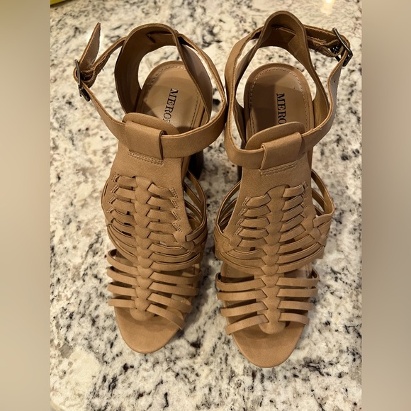 Merona Heels 👠 - Picture 2 of 5
